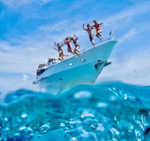 Explore the Hidden Gem: Klein Curaçao with Jan Thiel Diving