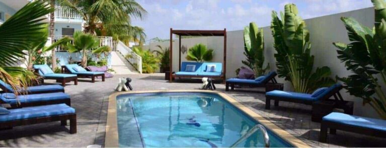 Dolphin Suites Curacao