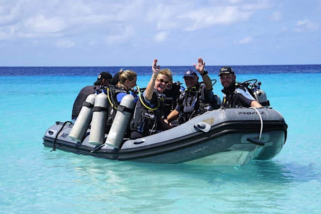 Discover the Wonders of Diving at Klein Curacao with CuracaoTodo