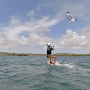 Beginners Kiteboarding Course in Curacao: Your 3-Day Adventure
