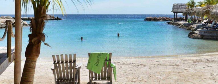 Lions Dive Beach Resort