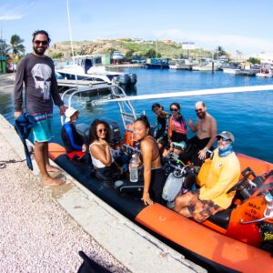 Ontdek de onderwaterwonderen van Curaçao: Bootduik met gids naar Eastpoint