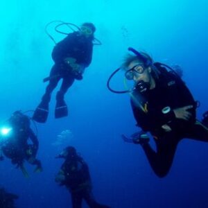 Rescue Diver Course at Tugboat Beach, Curaçao