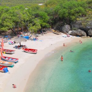 Duik in plezier en fitness met aquajoggen bij Playa Lagun
