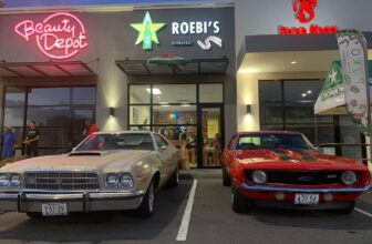 Roebis Eethuisje Churchill Plaza