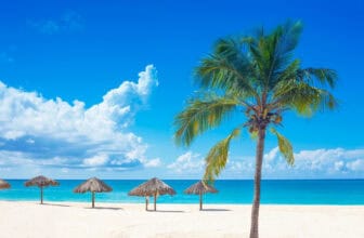 What is the best time to visit Curaçao