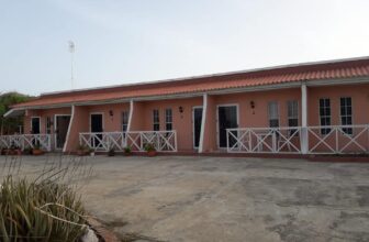 Cer'i Neger Apartments