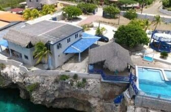 Las Olas Beach House