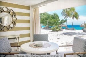 Moomba B&B Ocean Front Hostel