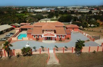 Omira Apartment Suites