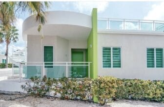 Piscadera Harbour Village