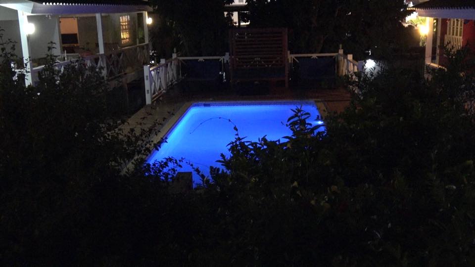 Tropical City Apartments