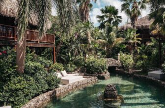 Van der Valk Kontiki Beach Resort