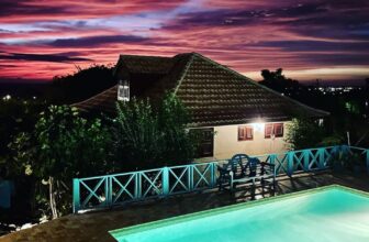 Westhill Bungalows & Diving