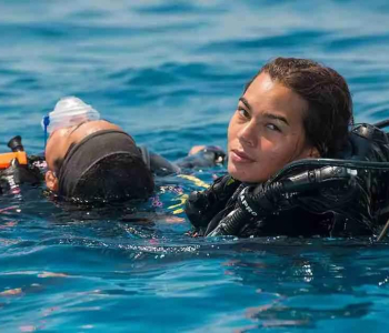Word een veiliger duiker met de PADI Rescue Diver cursus op Curaçao